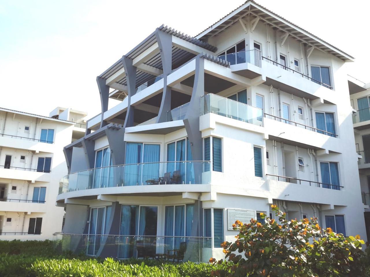 Llh 1G2 Nilaveli Ocean Front Condos 외부 사진